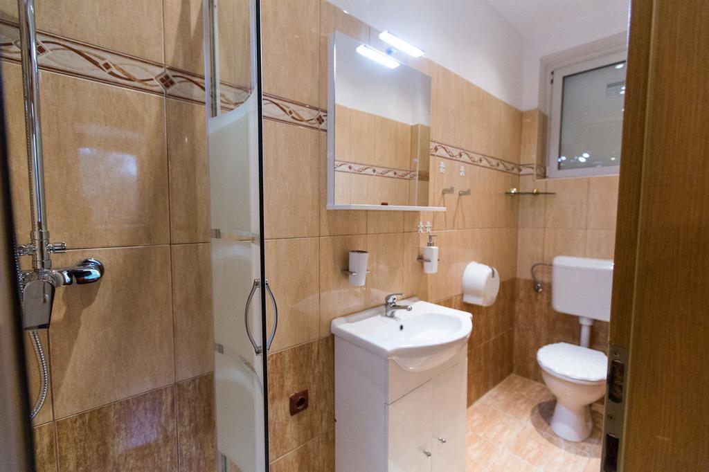 Apartman Maslina Centar Appartement Crikvenica Buitenkant foto